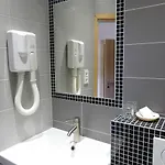 维克多雨果餐厅酒店 酒店 3*