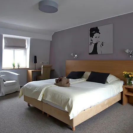 酒店 维克多雨果餐厅酒店